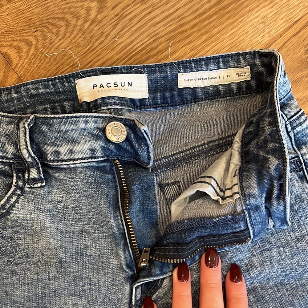 PacSun High Rise Jeans - Picture 3 of 3